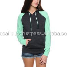 Sudadera con capucha de lana impermeable de talla grande de invierno para mujer con diseño de estampado forrado de bolsillo de canguro para mujer OEM personalizado - Product Image 5