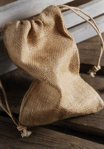 Sac à cordon en toile de jute imprimé de logo personnalisé sac à cadeau de café en toile de jute écologique pochette de jute sac à cordon marron - Product Image 3