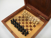 Hölzernes Taschenschach-Set Dekoratives Tischspiel Klassisches Strategie-Brettspiel Lehrreiches Spielzeug für Kinder Erwachsene Wohndekoration