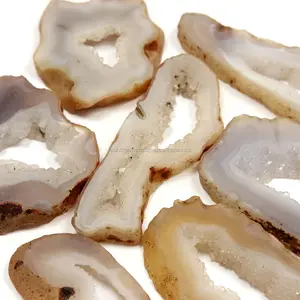 Rodaja de Ágata Natural Sin Pulir con Druzy, Orificio en el Medio, Blanca, 15-40 mm, Piedra Suelta de Super Calidad para Joyería y Moda - Product Image 1