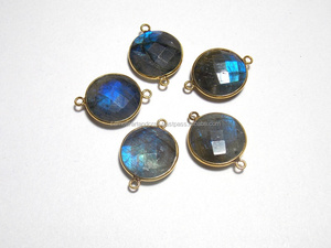 Conector de Bisel Hecho a Mano con Doble Anilla, Chapado en Oro de 18K sobre Plata Tibetana y Latón, con Forma Facetada, para Gemas de Labradorita Natural - Product Image 3