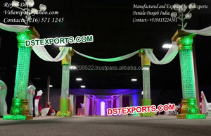 Columnas de Cristal Colgantes para Pasillos y Caminos de Boda - Color Personalizado, Diseño Moderno y Ligero - Product Image 4