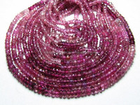 Perles de tourmaline rose facettées