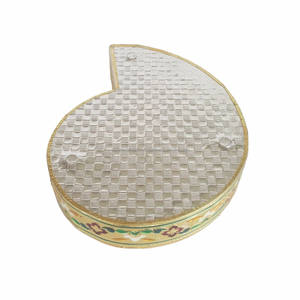 Boîte à chocolat décorative en meenakari faite à la main, motif paon |   Boîte de fruits secs |   Boîte de rangement au meilleur design - Product Image 3