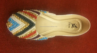 Dernière tendance de la mode pakistanaise Khussa Chaussures perlées Punjabi Khussa pour l'été, l'hiver et le printemps Poids léger