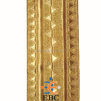 Vente en gros de dentelle jacquard écologique en fil d'or avec feuilles de chêne argentées/dorées, passementerie, tresse décorative pour vêtements et robes