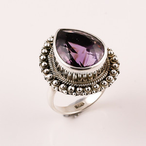 แหวนพลอยอเมทิสต์เหลี่ยมเพชรพลอยเงินสเตอร์ลิง925เครื่องประดับแฮนด์เมดสำหรับงานแต่งงานสไตล์คลาสสิกมาใหม่! - Product Image 1