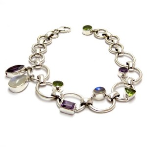 Pulseras de Plata de Ley 925 con Dijes de Varias Formas y Piedras, Estilo Bohemia, para Mujer/Unisex, de Shri Ashapura Jewels, Ideales para Bodas y Fiestas Cristianas - Product Image 1