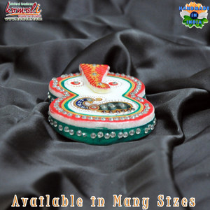 Porte-kumkum en marbre à motif de paon, artisanat indien, cadeaux de mariage - Product Image 4