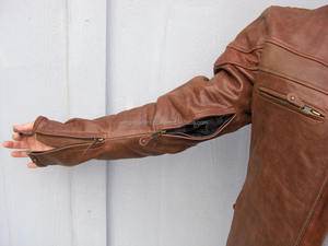 แจ็กเก็ตหนังของผู้หญิง,เสื้อนักแข่งคาเฟ่สีน้ำตาลสไตล์นักปั่น - Product Image 6