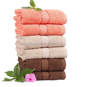 Toalla de baño de golf de algodón de alta calidad de la India Exportador de diseño y logotipo personalizado altamente absorbente en La India - Product Image 1