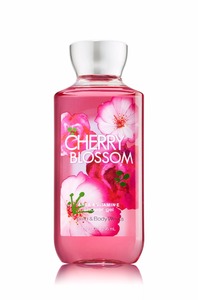 Nouveau Gel douche et bain de fleurs de cerisier japonais - Product Image 2