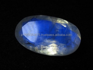 
 
 
 พลอยมูนสโตนสีรุ้งธรรมชาติทรงเหลี่ยมเจียระไน สีขาว-น้ำเงิน ประกายไฟ ได้รับการรับรองจากบุคคลที่สาม ผลิตในอินเดีย สำหรับทำเครื่องประดับ - Product Image 4