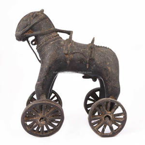 Indien fait main Antique En Laiton Bronze Cheval Sur Roues Jouet en laiton Temple Jouet Statue À Vendre - Product Image 4