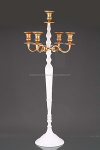 Candelabro Profesional de Lujo de 5 Brazos en Plata Metálica Brillante para Decoración de Vestíbulo de Bodas, Soporte de Velas de Aluminio Resistente, Personalizado - Product Image 5