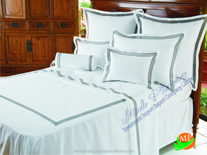Juego de cama de Hotel bordado/almohada de lujo - Product Image 2