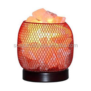 Lampe en sel de l'Himalaya naturel avec panier en métal, décoration d'intérieur, purificateur d'air, veilleuse, relaxation, bien-être, cadeau - Product Image 4