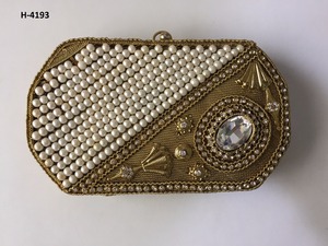 H4188, bolso de mano de noche de Metal hecho a mano para mujer, bolsos de mano dorados y plateados, bolsos de fiesta con cuentas, estilos de moda, compras en línea en la India - Product Image 6