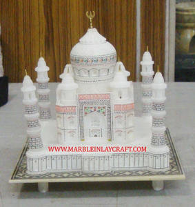 Modèle de la Tête d'Orneaux du Taj Mahal en marbre italien poli, style Amour, pour la décoration intérieure - Product Image 1