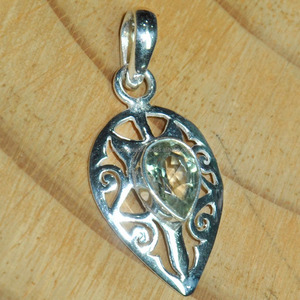 Pendentif en améthyste verte Pendentif à breloque en argent sterling 925 pour enfants, femmes pour fête d'anniversaire, fiançailles ou anniversaire. - Product Image 6