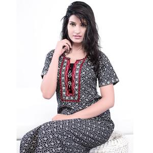 Robe de nuit et maxi pour femmes - Product Image 1