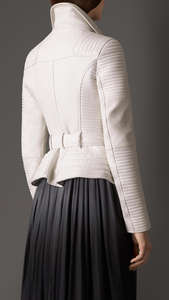 Chaqueta de Cuero Premium Elegante para Mujer, Diseño Italiano, Nueva Temporada, Hecha en Turquía - Product Image 3