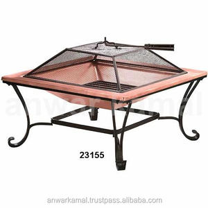 Foyer en cuivre pour aliments, de forme carrée avec support en fer, 4 pièces - Product Image 1