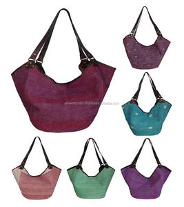 Bolsos de mano hechos a mano Kantha de algodón acolchado indio - Product Image 1