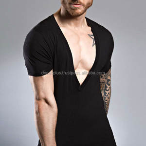 เสื้อยืดคอวีลึกสำหรับผู้ชายผ้าโพลีเอสเตอร์ออกแบบได้ตามต้องการ - Product Image 4