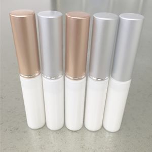 Pegamento para Pestañas en Tira de 5ml de Larga Duración (24 Horas), OEM a Precios de Mayoreo, Extensiones de Pestañas Confiables Disponibles - Product Image 3