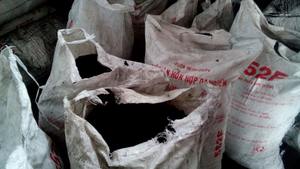 Vietnam noix de coco charbon de bois avec le meilleur prix et de haute qualité - Product Image 3