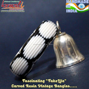 มือ Crafted การออกแบบวินเทจ Bakelite แกะสลักกำไลเรซินเครื่องประดับ - Product Image 2