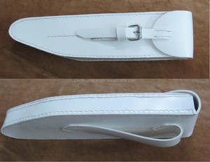 Étui pour flûte en PVC blanc de qualité supérieure - PVC brillant et cuir véritable - Product Image 3