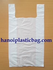 Bolsa de HDPE Biodegradable con Fuelle Lateral, Asa Tipo Chaleco e Impresión en Huecograbado para Empaque de Ropa y Uso Promocional - Product Image 2