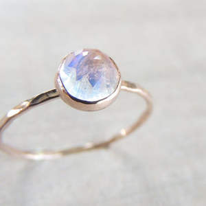 Gorgeous Rainbow <b>Moonstone</b> New Fashion 925 Sterling Silver Engagement <b>Ring</b> Unisex Wedding Anniversary Jewellery - Product Image 5