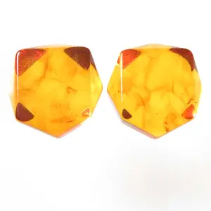 Pemasok Batu Permata Cabochon Pir AMBER Baltik Langka Antik