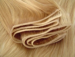 ALIBABA BLONDE HUMAN HAIR MACHINE WEFTS WITH NEW STYLES AVAILABLE - Product Image 3