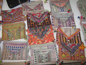 Bolso de mano de Metal con mosaico Multicolor de la mejor calidad, bolso de fiesta de boda de tela de algodón de lujo, característica de Metal desmontable para noche - Product Image 5