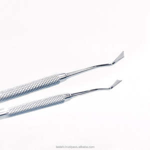 Kit de 4 outils professionnels d'hygiène bucco-dentaire – Ensemble dentaire de base en acier inoxydable – Nouveauté 2026 - Product Image 4