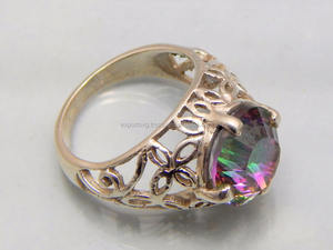 Anillo Clásico de Plata de Ley 925 con Cuarzo Místico para Mujer - Product Image 2