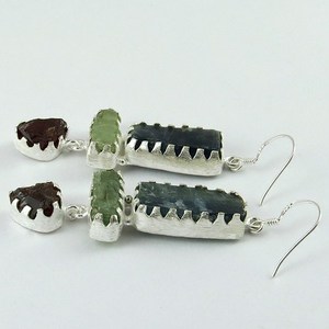 Boucles d'oreilles unisexes pour femme, style bohème glamour, avec trois pierres, en argent sterling 925, bijoux indiens, collection Magic of Three Stone - Product Image 4