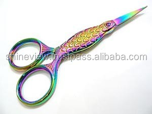 Ciseaux de beauté durables en acier inoxydable Ciseaux de broderie arc-en-ciel revêtus de titane pour la broderie et la coupe des cuticules - Product Image 2