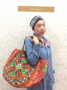 Bolso Tote Indio Bordado, Bolso Tote Hmong, Bolso Grande Étnico, Bolso Nuevo, Estilo Gujrati Kutch, Bolso de Hombro Tribal, Venta al por Mayor - Product Image 3