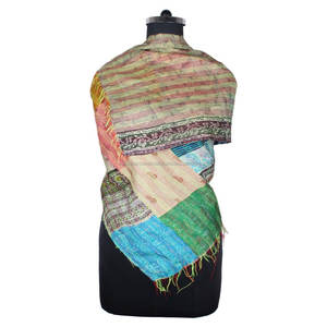 Kantha แผ่นปะผ้าไหมงานแฮนด์เมดผ้าพันคอสไตล์วินเทจผ้าพันคอดีไซน์ทันสมัยสำหรับเด็กผู้หญิงผ้าพันคอ SC1457วินเทจผ้าเย็บมือสไตล์วินเทจ - Product Image 1