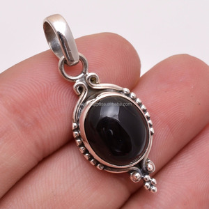 Colgante de plata esterlina 925 de piedras preciosas de ónix negro natural, exportador de joyería de plata esterlina 925 hecho a mano, exportador de joyería fina - Product Image 1