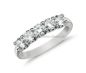 5钻石订婚戒指