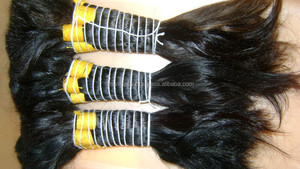 100% non transformés bouclés Indiens vierges humains en vrac hair.100 % Non Transformés remy naturel cheveux humains de L'inde. temple cheveux humains crus - Product Image 2