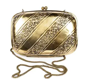 Custom Wholesale Women Designer Brass Embossed Metal Purse Evening Clutch Bag Gold Chain Light suede line vintage clutch purse