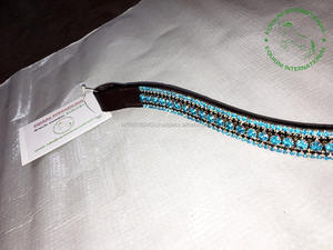 Banda Frontal de Cuero Premium de 5 Hileras con Cristales, Duradera y Decorativa para Brida de Caballo, Ideal para Entrenamiento y Competiciones - Product Image 4