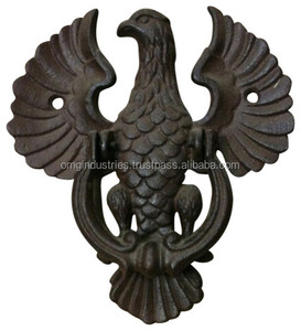 Aldaba de puerta de águila de hierro fundido OMG Industries - Product Image 1